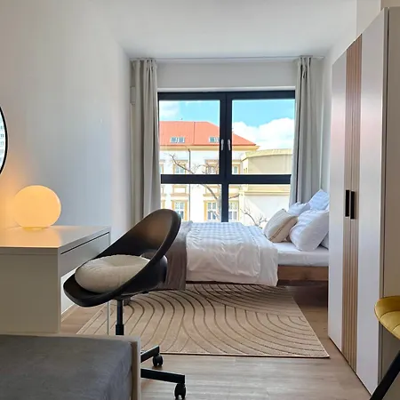 Klement - 150m Skoda Muzeum - 2 Bedroom Млада-Болеслав