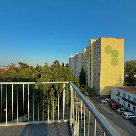Klement - 150m Skoda Muzeum - 2 Bedroom Apartmán *